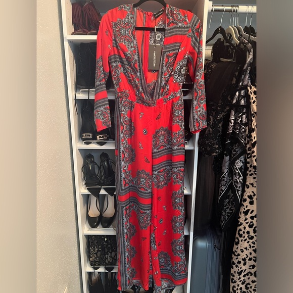 Pretty Little Thing Jumpsuit - Picture 3 of 4